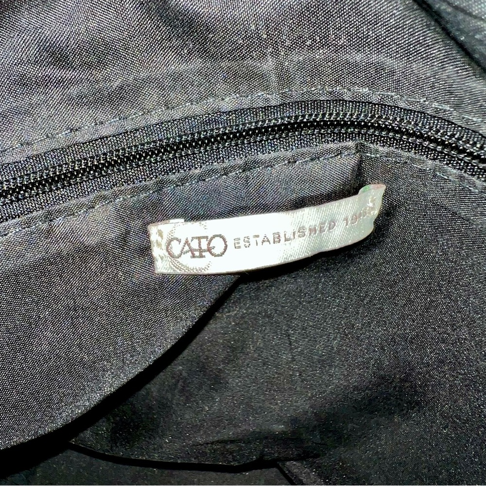 Cato Maroon Shoulder Bag - Picture 9 of 12